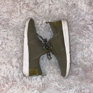 TOMS Del Rey Olive Washed Canvas Women's Shoes